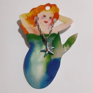 NWT Delicate Silver Tone Starfish Charm Necklace Beachy Coastal 18"